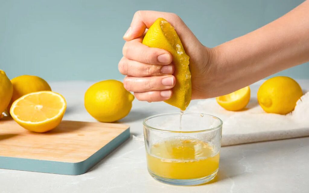 Benefits and Side Effects of Lemon
